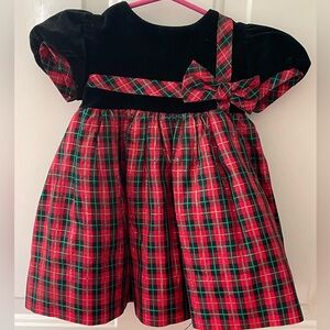 Vintage Vibrant Red and Green Seasonal Dress with Festive Flair